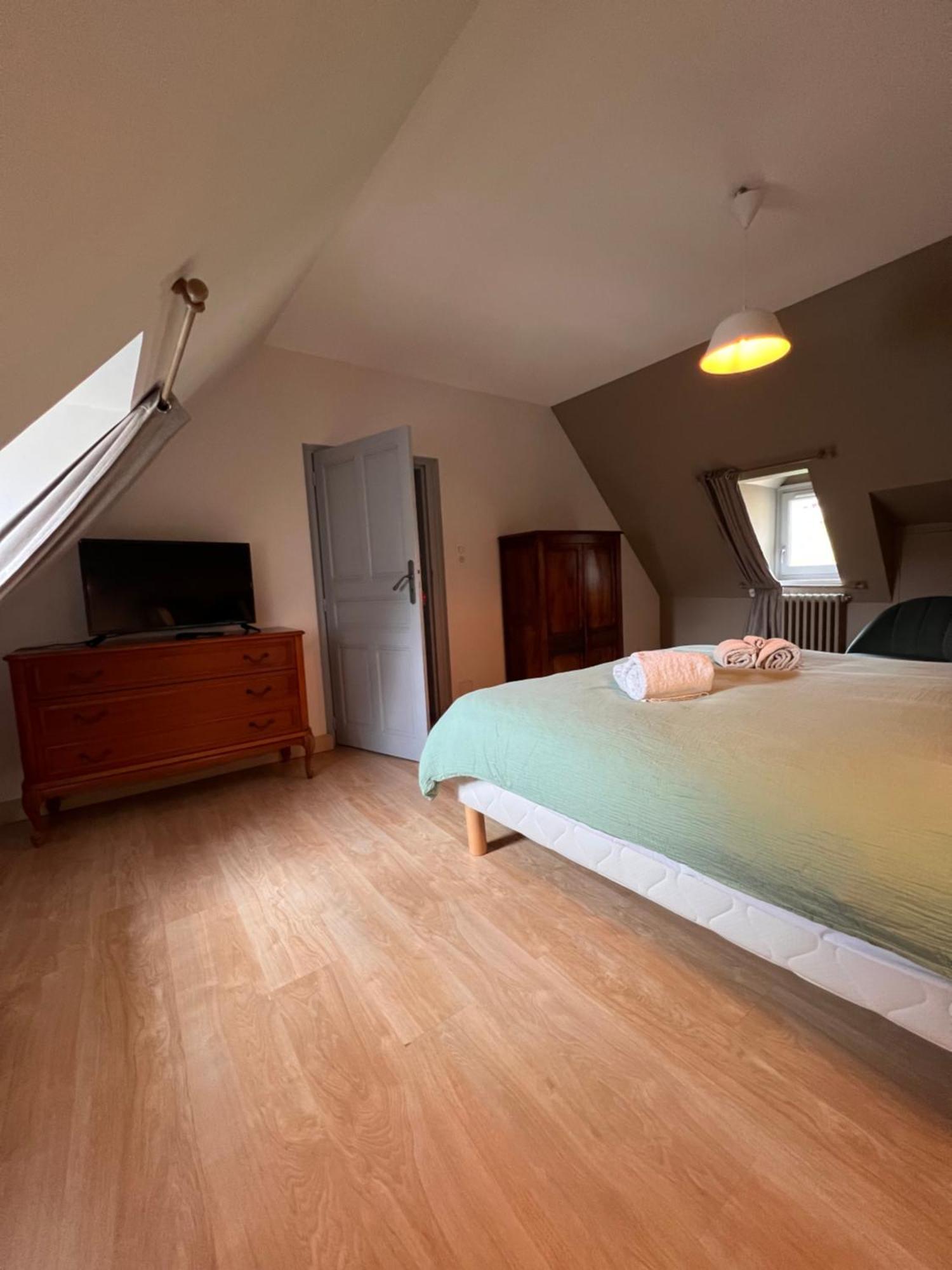 Maison D'Hotes De La Prison En Toutes Libertes Espalion Eksteriør bilde